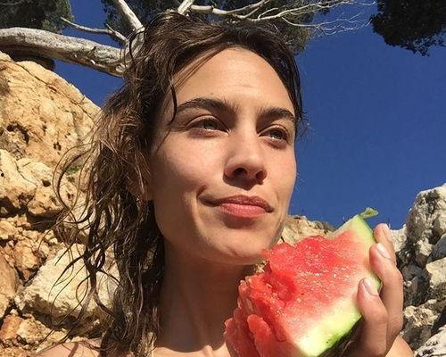 娱乐吃瓜酱英国